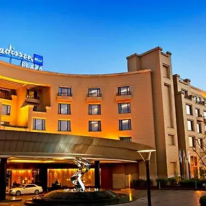 5* Hotel Radisson Blu Plaza Delhi Airport